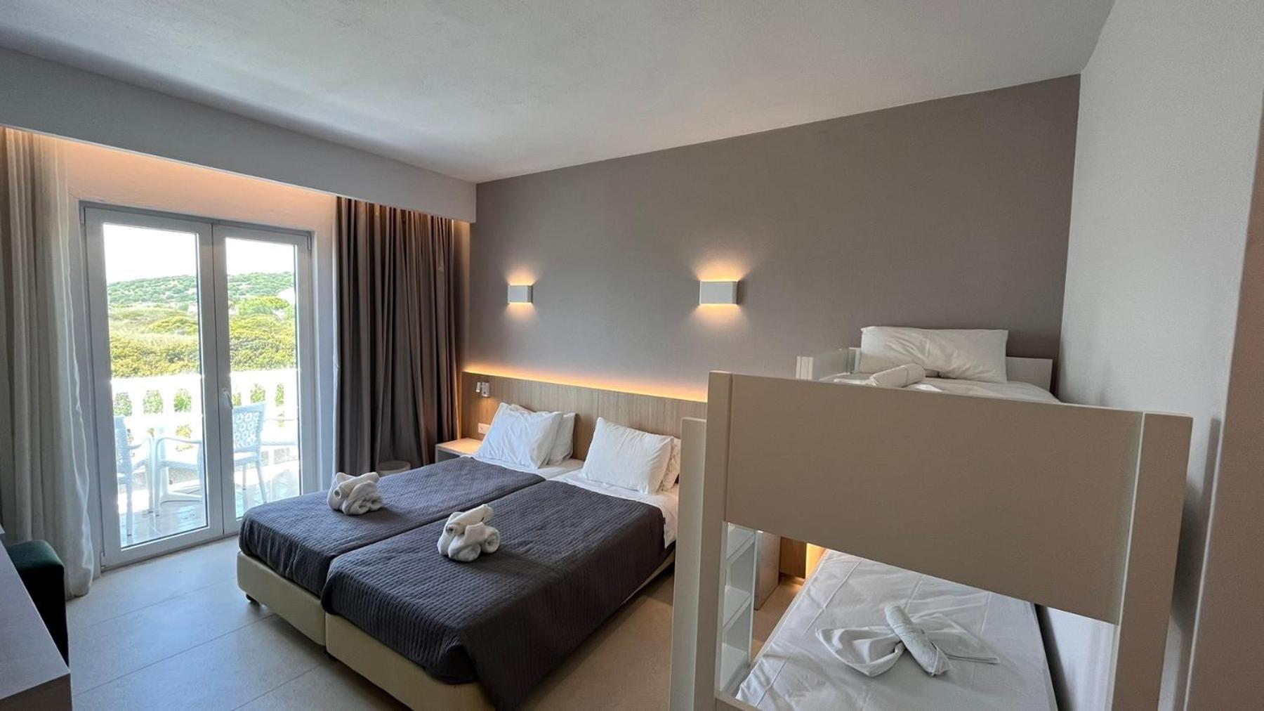 Sirenes Beach Resort Samos Town Eksteriør billede